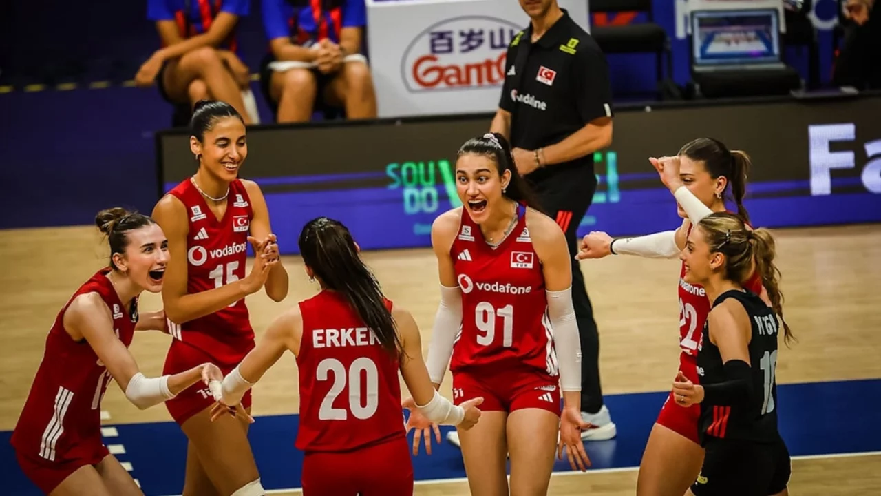 Filenin Sultanları Hollanda'ya yenildi