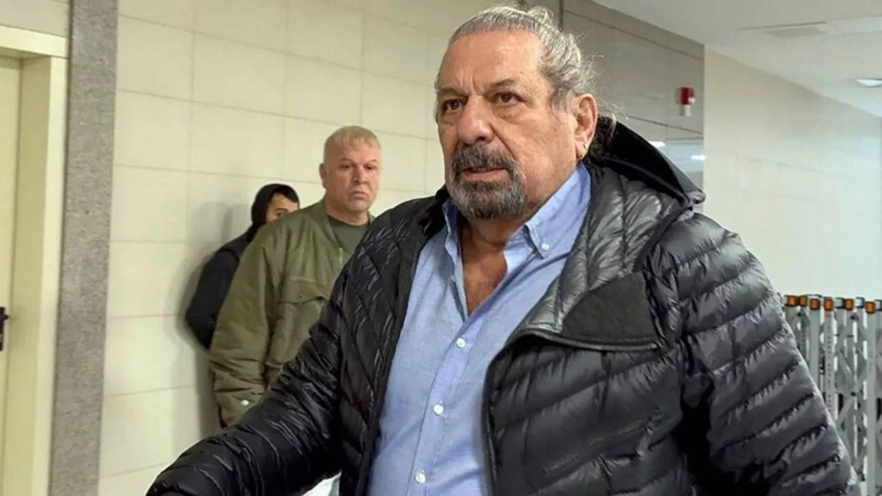 Erman Toroğlu ilk duruşmada beraat etti