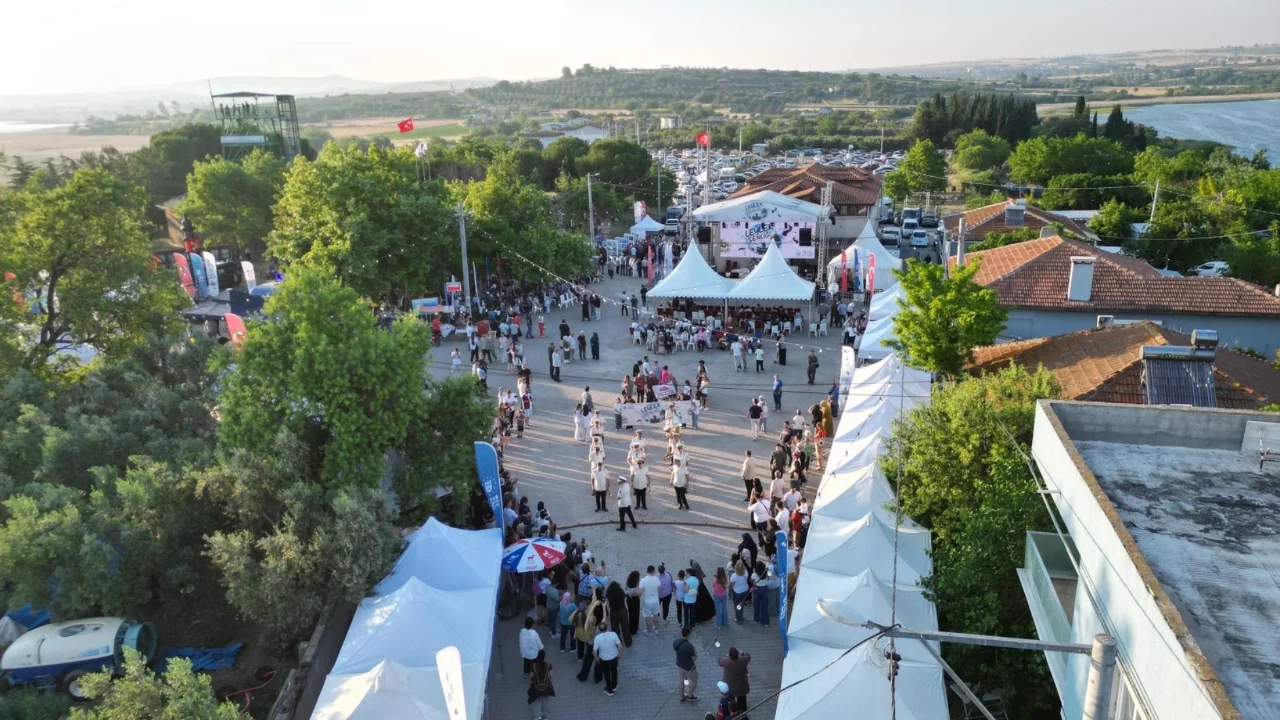 Bursa Leylek Şenliği Eskikaraağaç'ta coşkuyla başladı