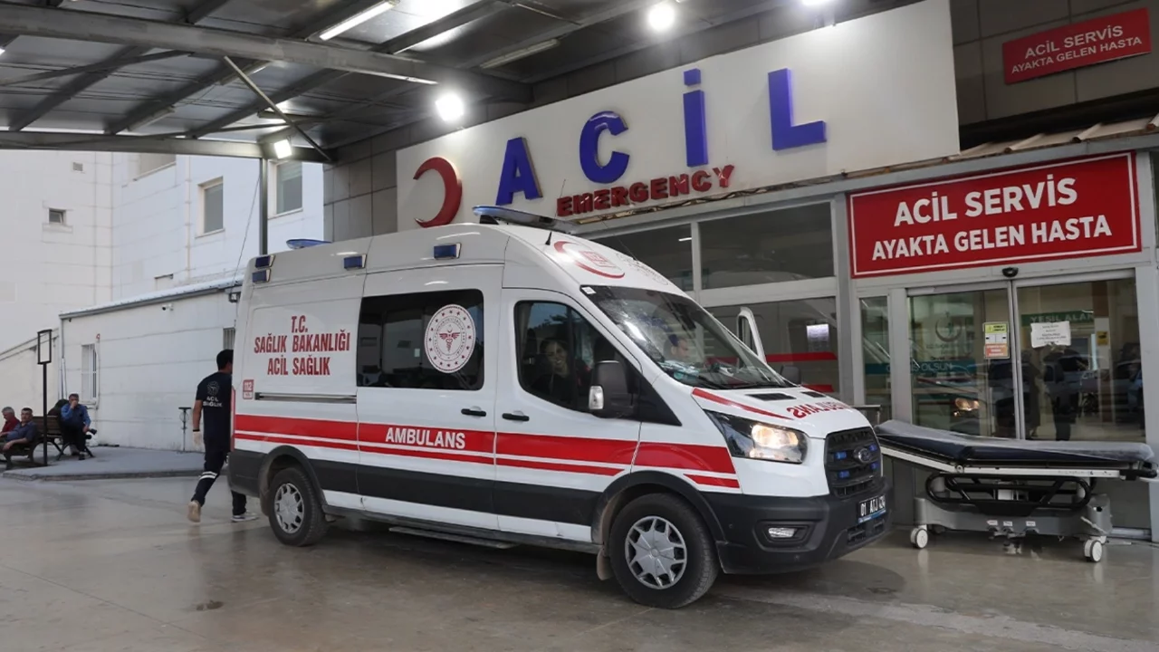 Adana'da 'Kız kaçırma' husumetinde baba ve oğlu öldürüldü