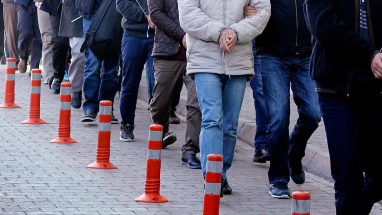 İstanbul merkezli 27 ilde operasyon: Çok sayıda tutuklama