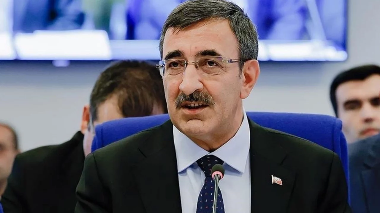 Cumhurbaşkanı Yardımcısı Yılmaz'dan Rahmi Koç'un sözlerine tepki