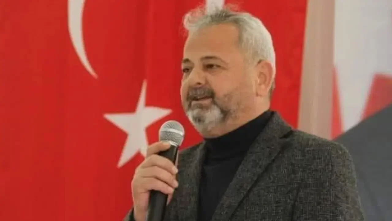 AK Parti Kuyucak İlçe Başkanı Ali Güçlü, partisinden istifa etti