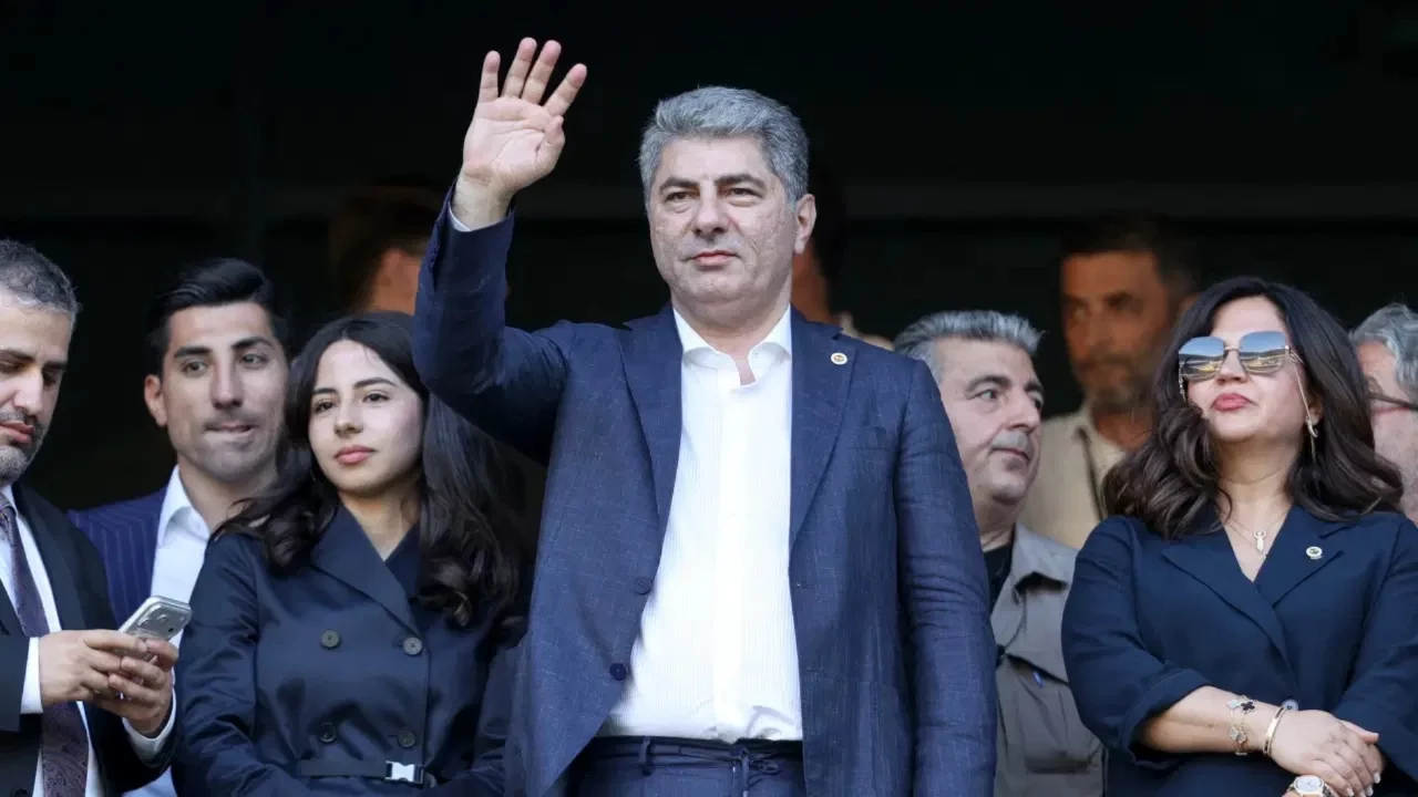 Hakan Safi'den seçim sonrası açıklama: 'Fenerbahçe camiası eskiyle yaşamayı seviyor'