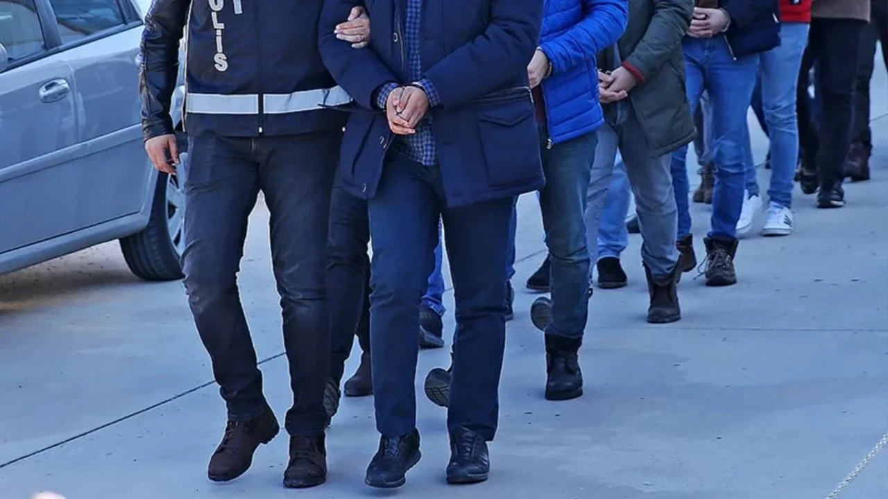 FETÖ soruşturması: 78 şüpheli hakkında gözaltı kararı