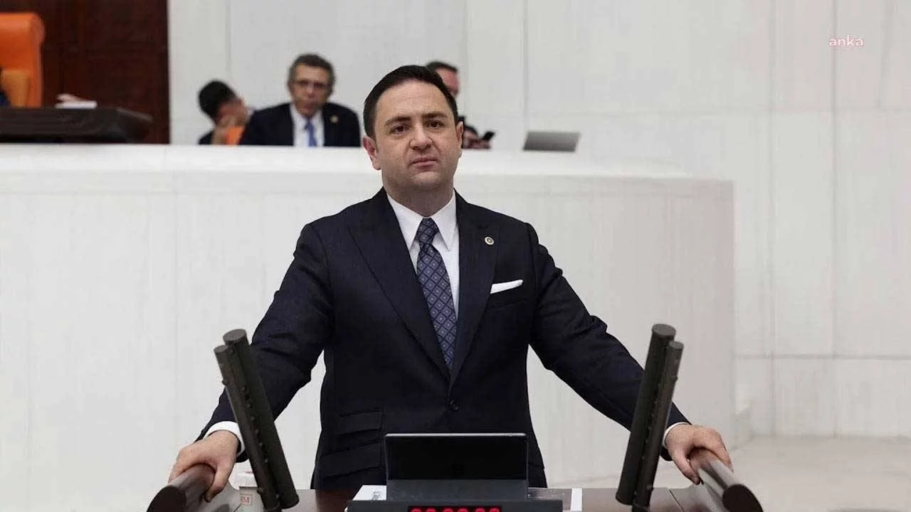 CHP'li Akdoğan'dan butlan yönetiminin ihraç kararına tepki