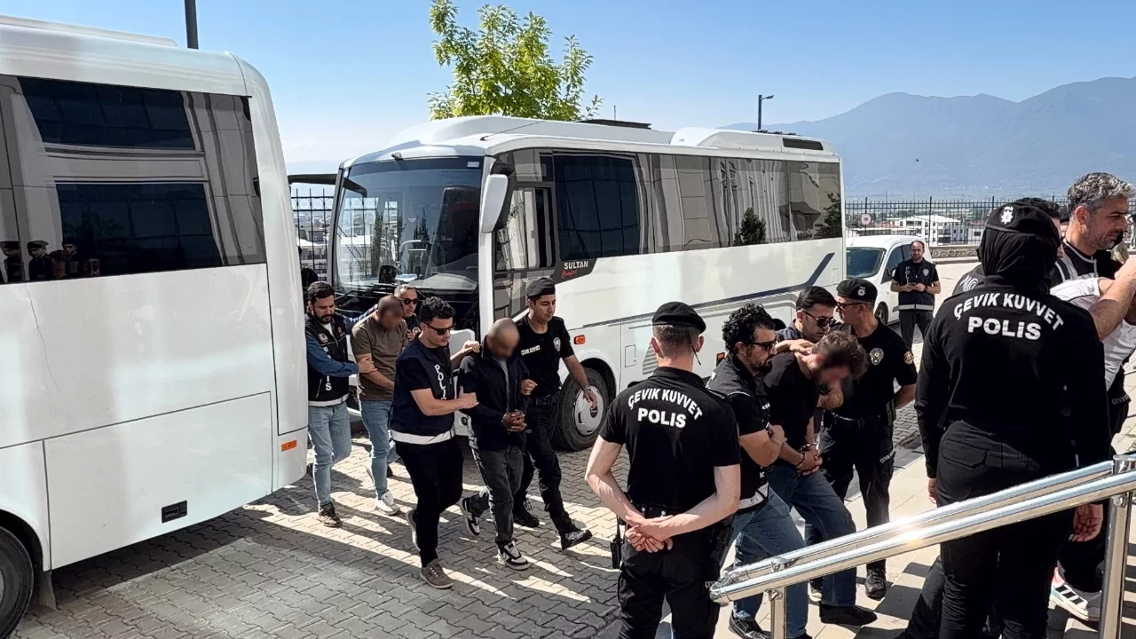 Bursa'da hava destekli uyuşturucu operasyonu: 17 kişi tutuklandı