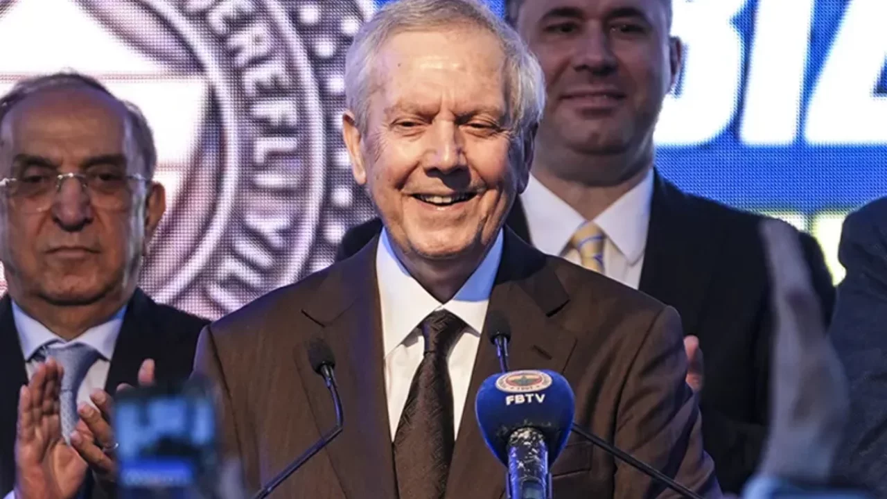 Tarih belli oldu, Fenerbahçe'nin yeni hocası cuma günü açıklanacak