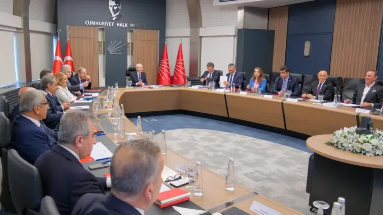 CHP'de gözler YDK kararlarında: İsimler basın toplantısıyla duyurulacak
