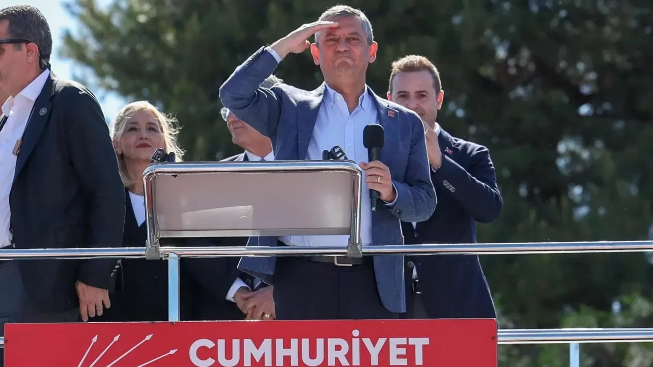 'Butlan' yönetiminin sözcüsü Müslim Sarı yanıtladı: Özgür Özel ihraç edilecek mi?