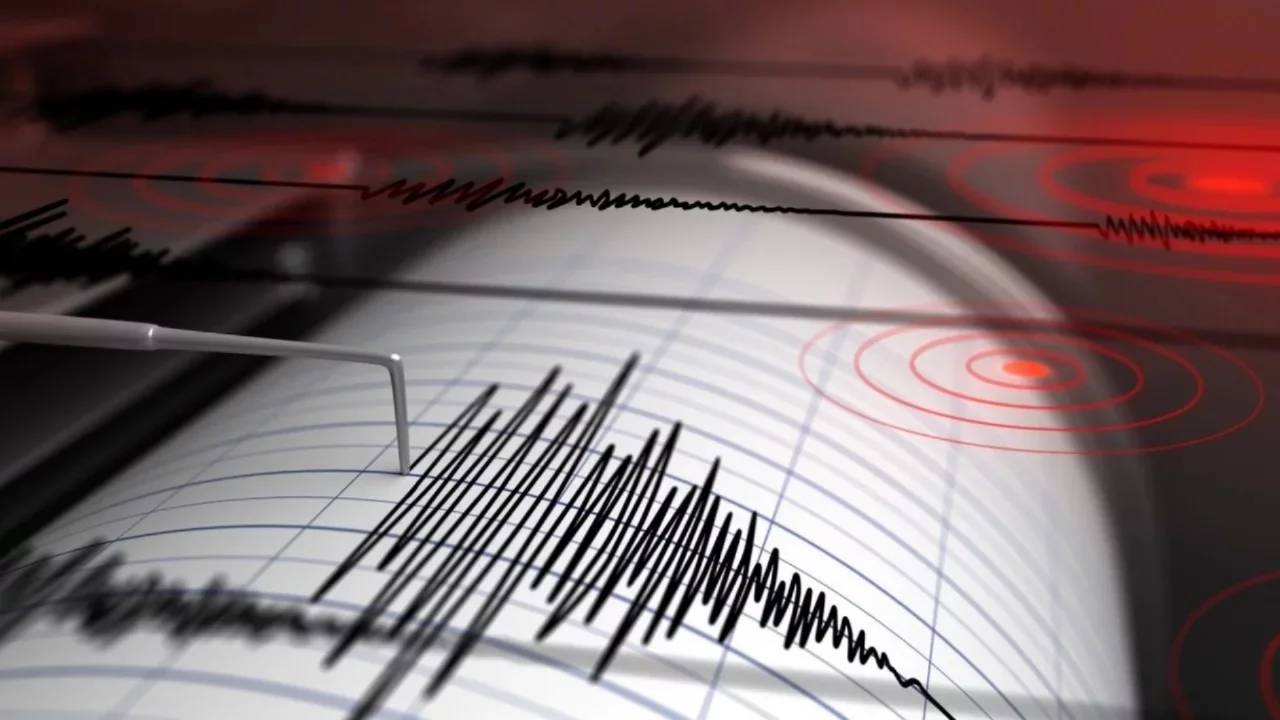 Akdeniz'de 4.2 büyüklüğünde deprem