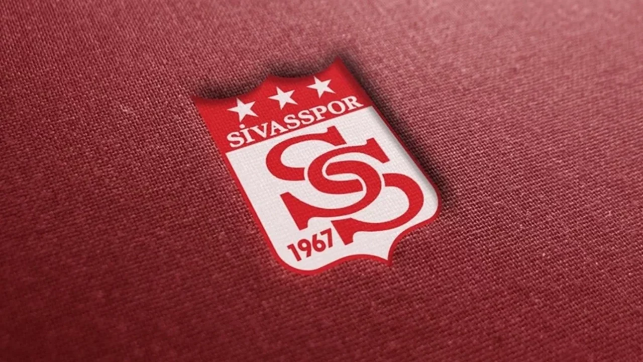Sivasspor'da olağan genel kurul toplantısı ertelendi