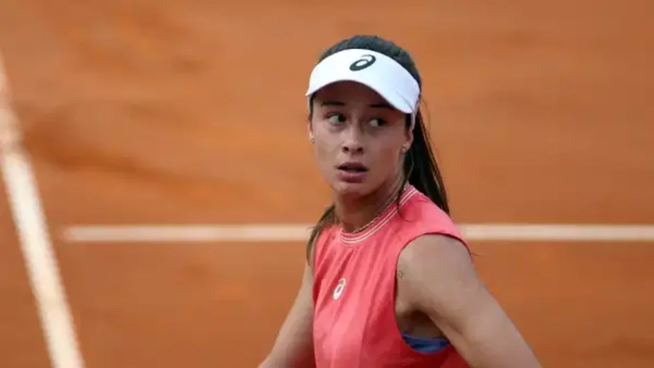 Milli tenisçi Zeynep Sönmez Rosmalen Şampiyonası'na çeyrek finalde veda etti