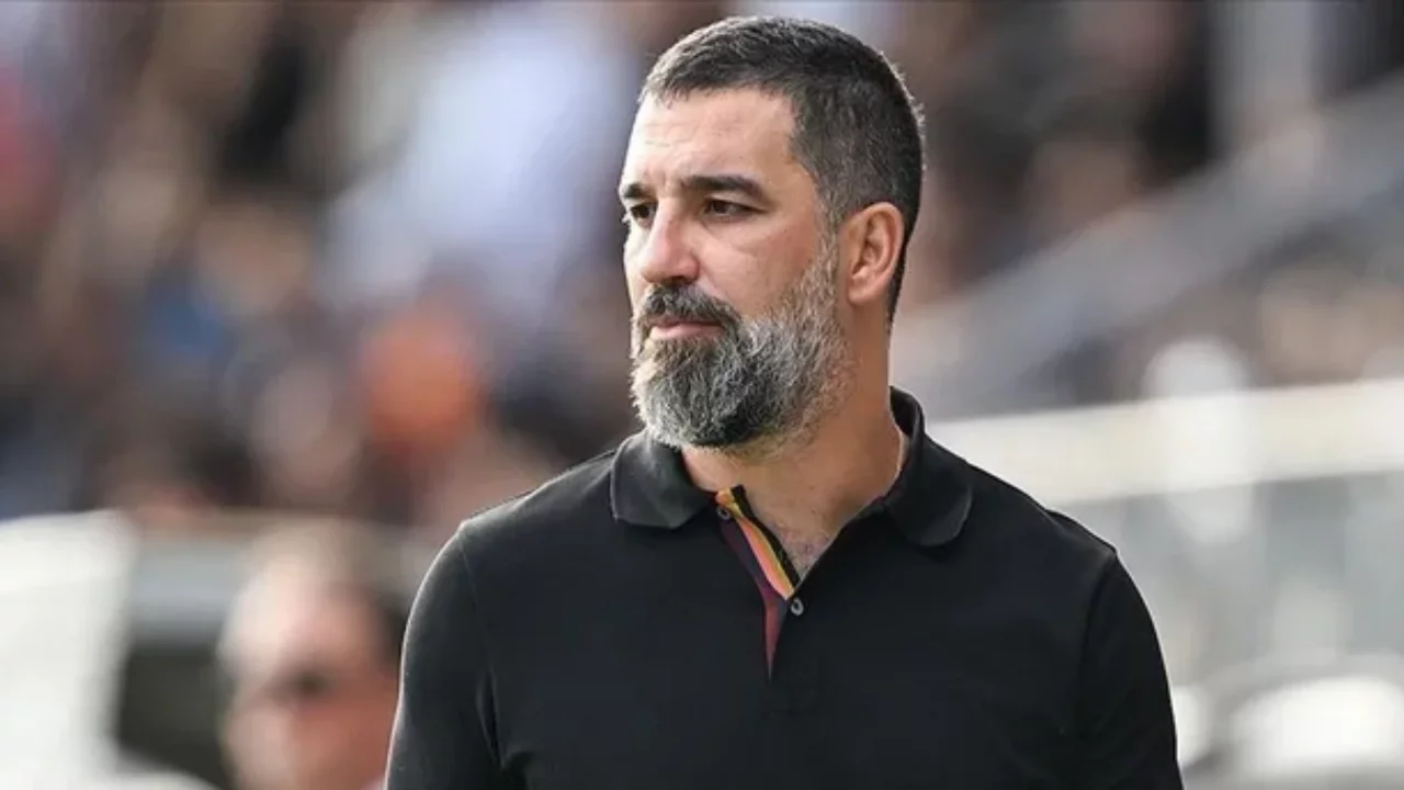 Arda Turan, Ukrayna'da yılın teknik direktörü ödülünü kazandı