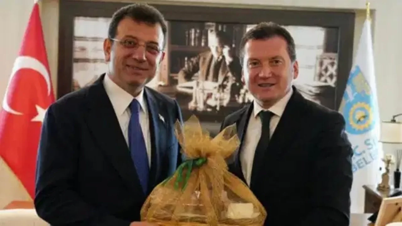 İmamoğlu'ndan Silivri Belediyesi operasyonuna tepki: Bora Balcıoğlu'na destek
