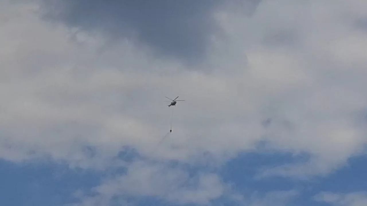 Antalya'da yıldırım nedeniyle çıkan orman yangını kontrol altına alındı