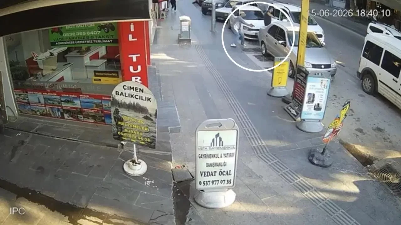 Doğum günü pastasını alır almaz kurşun yağdırdı: O anlar saniye saniye kameraya yansıdı
