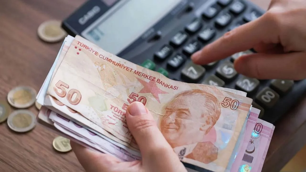 En düşük emekli maaşında yeni rakam gündemde