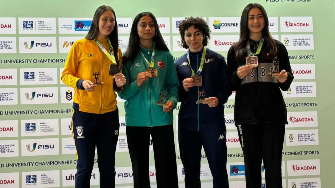 BUÜ'lü milli sporcudan uluslararası başarı