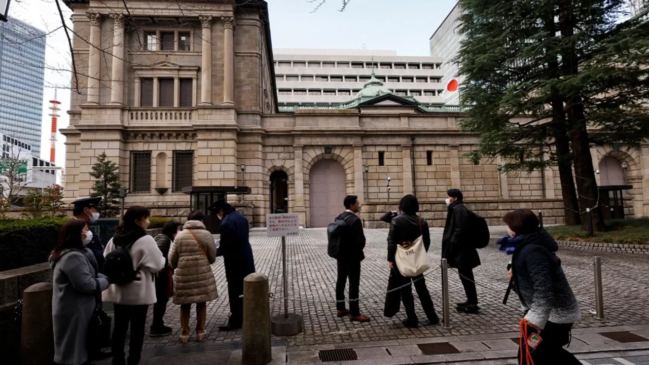 Japonya Merkez Bankası 31 yıl sonra faizi yüzde 1'e yükseltti