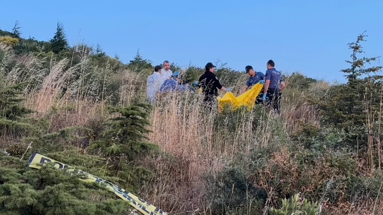 Kocaeli'de yürüyüş alanında erkek cesedi bulundu