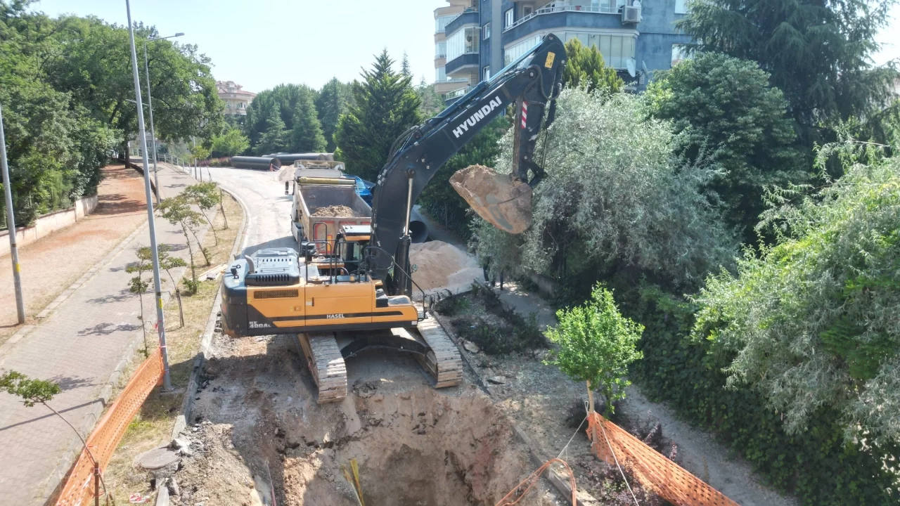 Bursa Büyükşehir'den güçlü altyapı için güçlü hamle