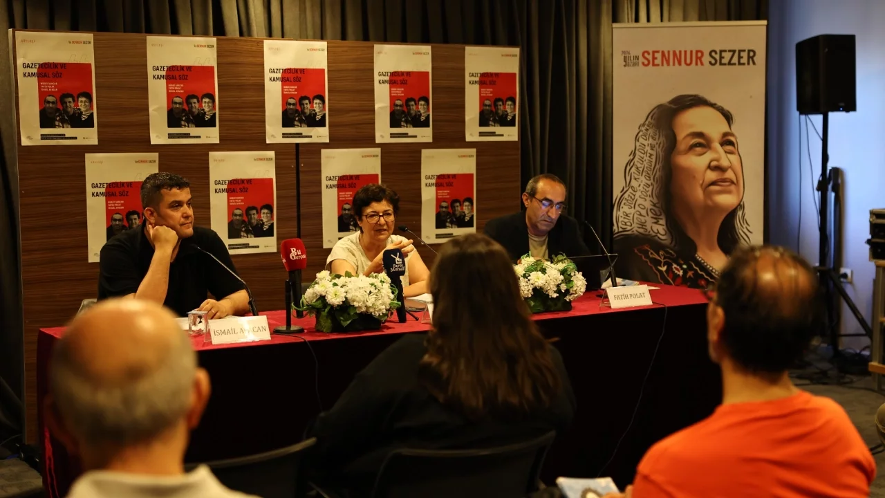 Nilüfer'de yılın yazarı Sennur Sezer'i çalışma arkadaşları anlattı