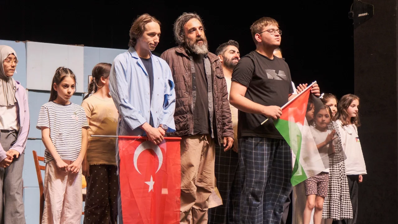 Bursa'da anlamlı buluşma: "Bu Benim Meselem Değil, Parola Boykot"