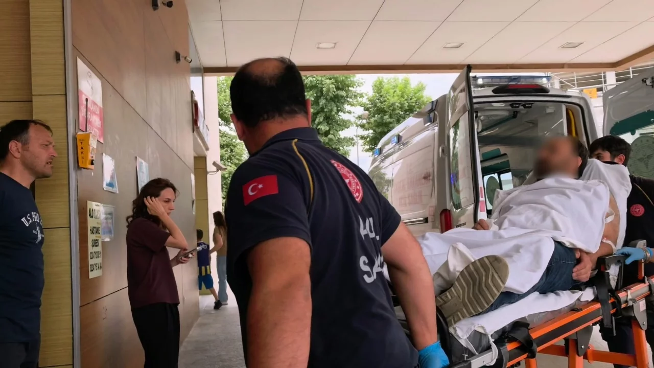 Bursa'da kayınbiraderi tarafından bıçaklanan kişi ağır yaralandı