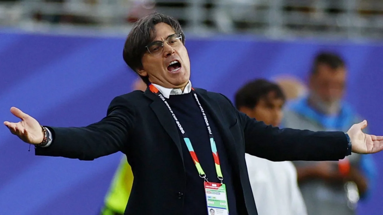 İtalya basını: Montella istifa mı edecek, kovulacak mı?