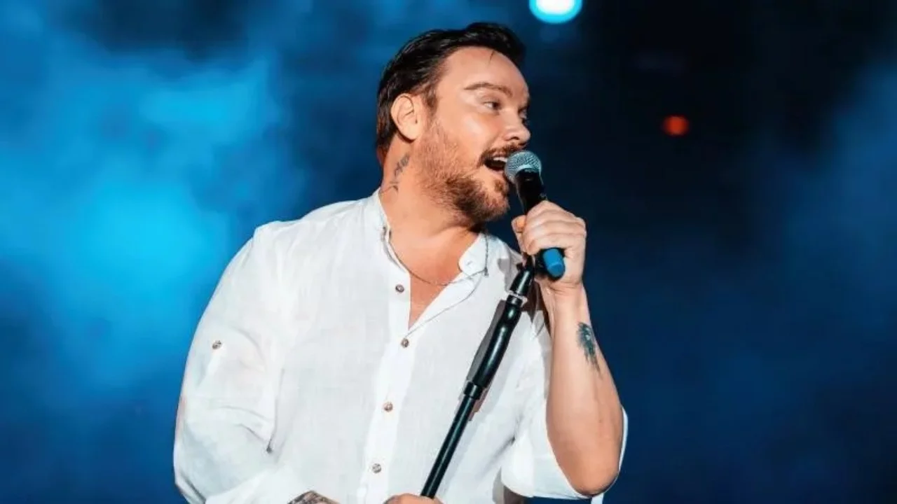Sinan Akçıl: Bilseydim marşın adını Türkler geliyor değil "Türkler gidiyor" yapardım