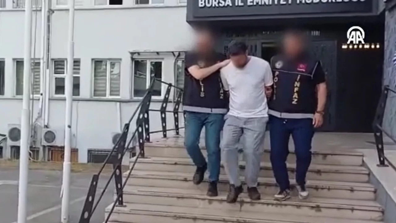 13 yıldır kırmızı bültenle aranan firari hükümlü Bursa'da yakalandı