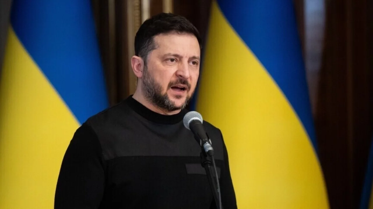 Zelenskiy: Yeni, FPV tipi dronlarımız artık 3 bin kilometre mesafedeki hedeflere ulaşabiliyor