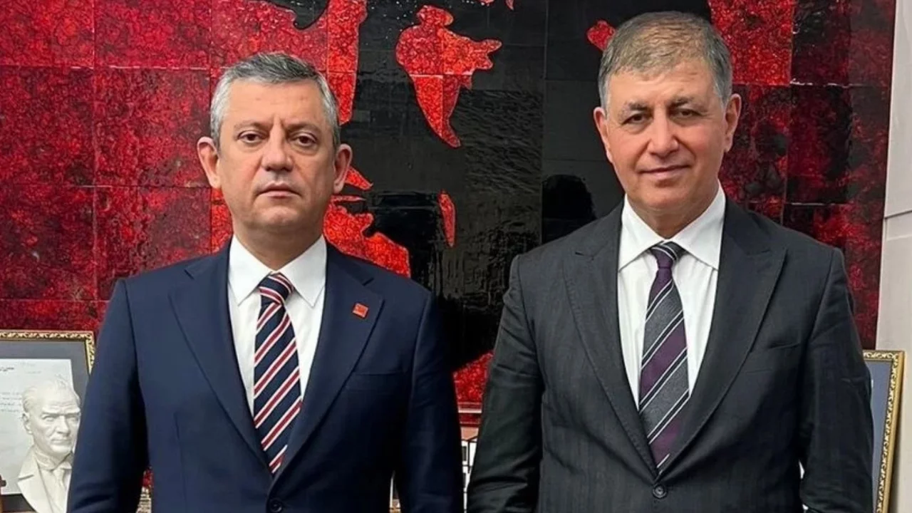 Özgür Özel, CHP'den istifa eden Cemil Tugay'a "Bunlar bunu hak ediyor" dediği iddiasını reddetti