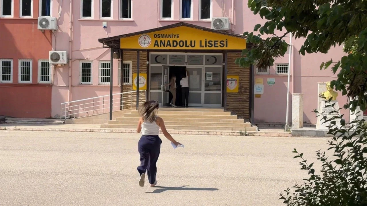 Bakan Çiftçi açıkladı: YKS sürecinde nöbetçi nüfus müdürlüklerine kaç kişi başvurdu?