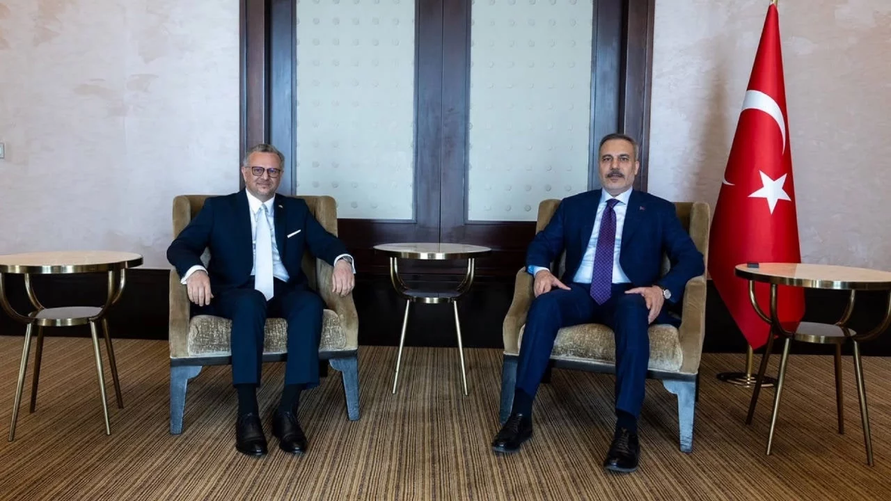 Hakan Fidan, Trump'ın Kıdemli Danışmanı ile bir araya geldi
