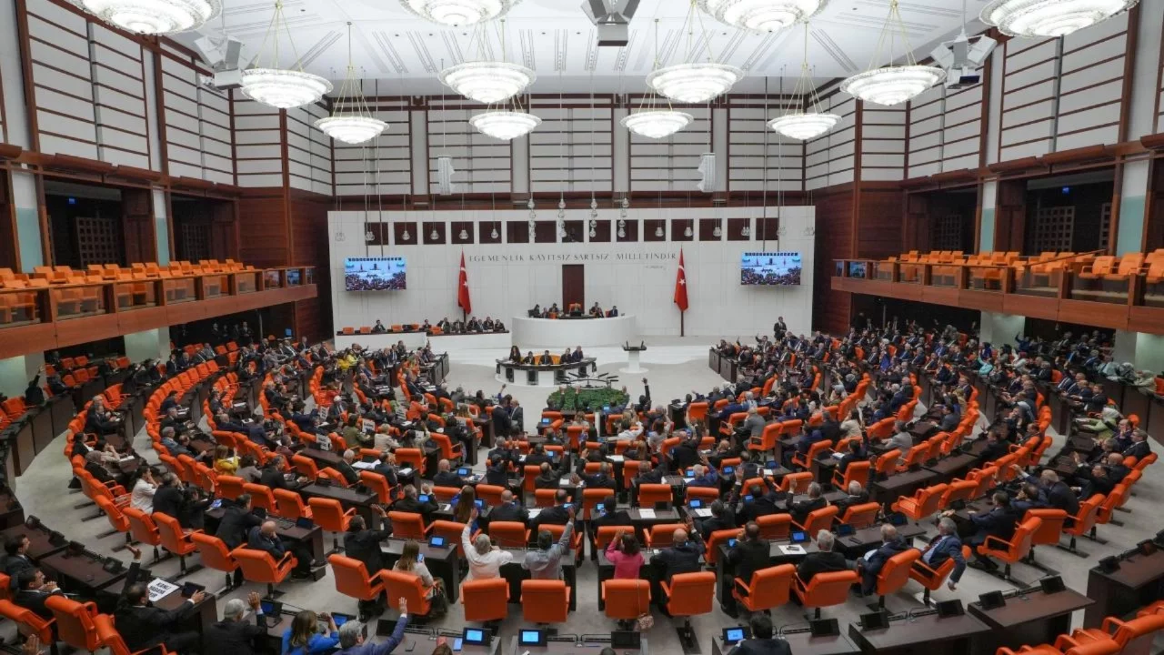 TBMM yeni haftaya yoğun gündemle giriyor