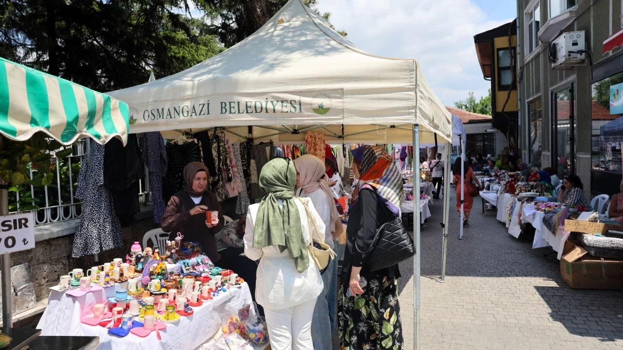 Osmangazi'de Kadın Girişimciler Sokağı kapılarını araladı