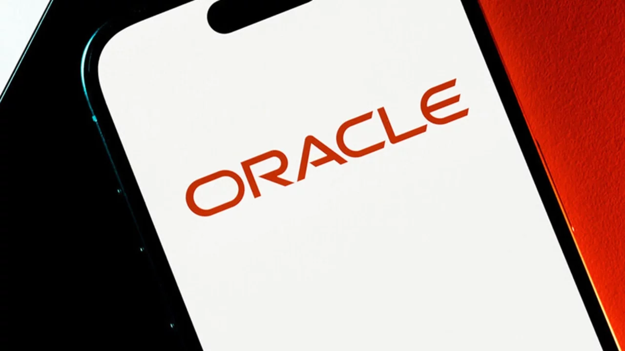 Oracle yapay zeka dönüşümü nedeniyle 21 bin kişiyi işten çıkardı