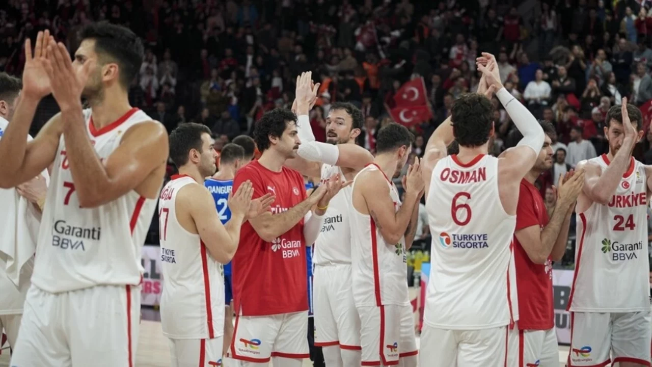 Türkiye, FIBA'nın Dünya Kupası Avrupa Elemeleri "güç sıralamasında" zirvede
