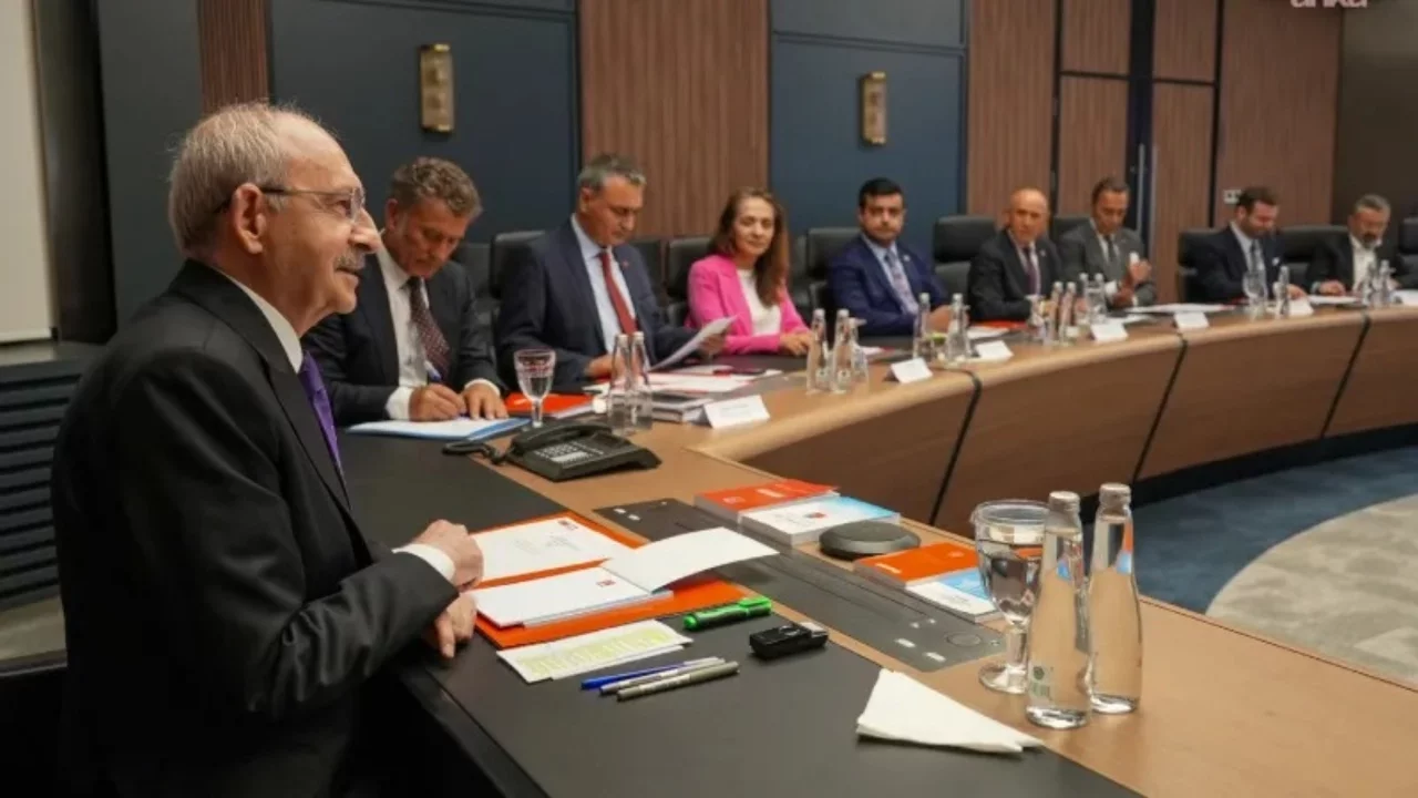 CHP'nin butlan yönetiminden yeni ihraçlar!