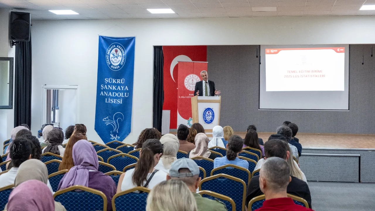 Bursa'da LGS Tercih Süreci Bilgilendirme Toplantısı gerçekleştirildi