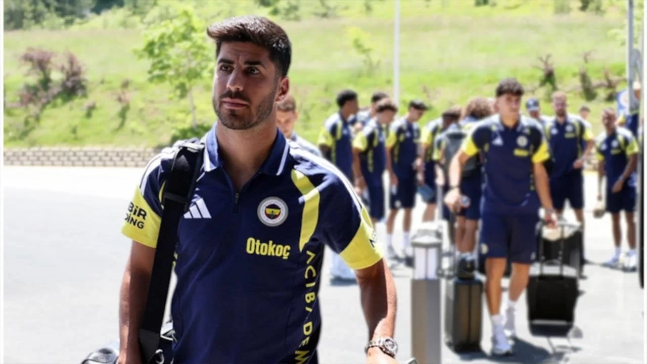 Fenerbahçe'nin Topuk Yaylası kamp kadrosu belli oldu