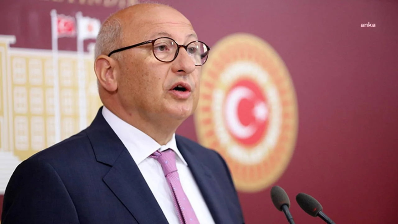 Basına 'NATO zirvesi' ambargosu: CHP'li Utku Çakırözer'den tepki