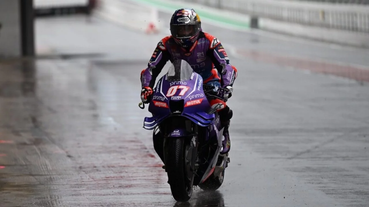 Toprak Razgatlıoğlu MotoGP'nin Hollanda'daki sprint yarışında 17. oldu