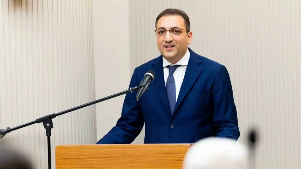 Balçova Belediye Başkanı Onur Yiğit'in annesi,emniyet ifadesinin ardından serbest bırakıldı