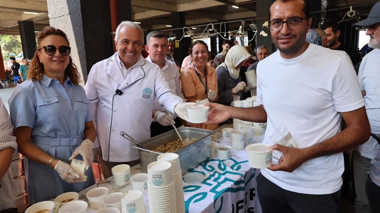 Nilüfer'de aşure ikramları başladı