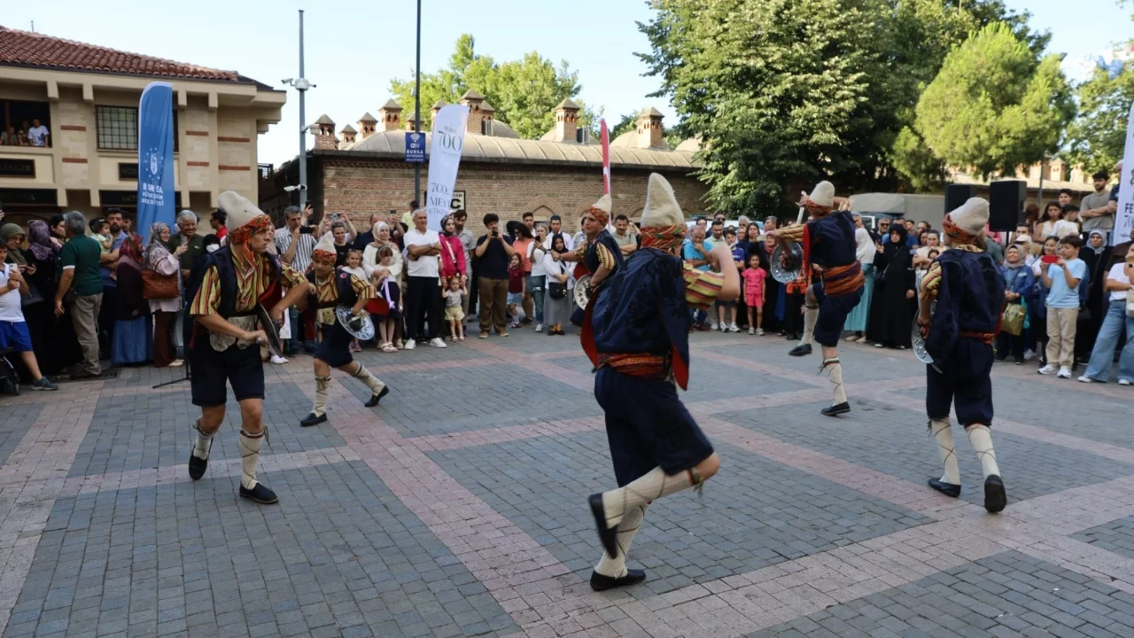 Bursa'da fetih ruhu mehter marşlarıyla yaşatıldı