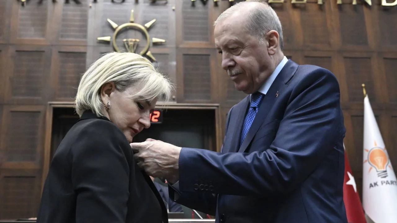 BTP'den vekil ve belediye başkanı transferlerine tepki