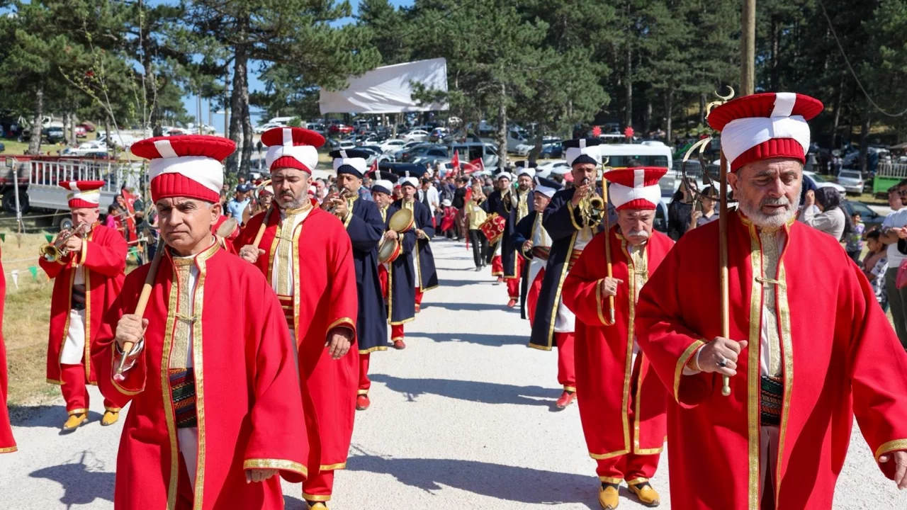 Bursa'nın Fethi'nin 700. Yılı coşkusu Görecik Yaylası'nda yaşandı